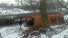 V Pardubicích našli DVĚ MRTVOLY. Ležely ve stavební buňce