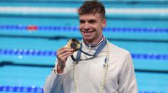 Francouzský plavec hvězdou olympiády. Nad jeho výkonem žasne i Phelps