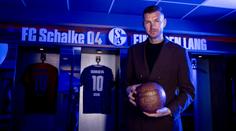 Schalke zachvátila Džekománie: Dresy mizí, tisíc lidí na tréninku