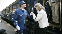Orient expres vyrazil z Prahy, vlak je beznadějně vyprodaný