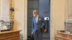 Ministři se předhánějí, kdo dřív vstává. Havlíček překonal i premiéra