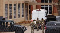 Drama v USA: Únosce držel v texaské synagoze několik rukojmích