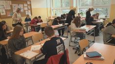 Děti v chudších oblastech se učí hůře. Trend ale mohou zvrátit schopní učitelé