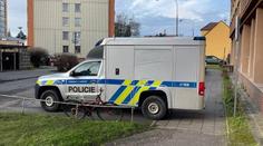 Podezřelá smrt ženy na ubytovně. Policie zjišťuje, jak přesně zemřela