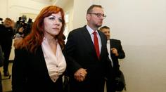 Prezident Zeman udělil další milost. Prominul podmínku Janě Nečasové