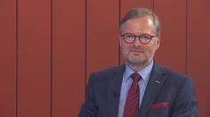 Fiala v předvolební debatě: Jak zklidní Novotného a zabere hovnivál?