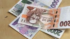 Odboráři chtějí vyšší minimální mzdu. Ztíží to boj s inflací, varuje ekonom