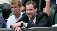 Čech byl ve Wimbledonu jako VIP host. Fandil a mluvil o Islandu