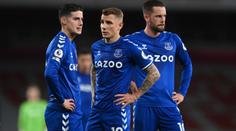 Hráč Evertonu obviněn ze znásilnění dítěte. Klub ho suspendoval
