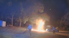VIDEO: Dramatický závěr honičky. Policista pronásledovaného nechtěně zapálil