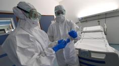 Pandemie může tento rok skončit, tvrdí experti. Koronavirus ale nezmizí