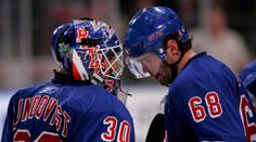 Tohle už nikdy nezkoušej! Lundqvist vzpomíná na pokojového parťáka Jágra