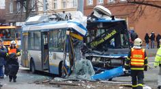 V Ostravě havaroval trolejbus. Devět zraněných!