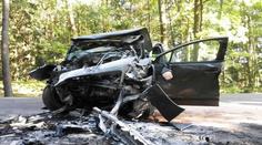 Srážku u Žďáru nepřežil řidič, na Šumpersku zemřel motorkář