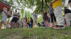 Česko oslavilo Den dětí. V Krumlově si nejmenší vyzkoušeli práci hasiče
