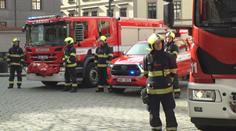 Hasiči slaví 170 let sboru. Své vozy předvádí napříč Prahou