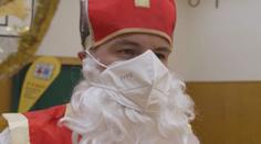 Letošní Mikuláš bude opět výjimečný, musí nosit respirátor a držet rozestupy