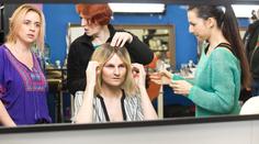 Úžasná proměna Ivy Pazderkové: Takhle jí bude slušet Kurt Cobain!