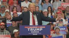 Trumpovu kampaň napadli íránští hackeři, tvrdí FBI