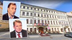 V Teplicích slavili bez roušek Paroubek i Hnilička. Ten složí mandát