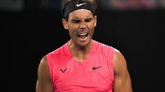 Nadal varuje před hackery: Nevěřte jim a nic neplaťte!
