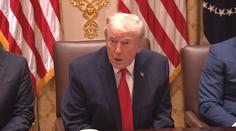 Trumpova cla ohrožují světovou ekonomiku. Jejich vývoj může zvrátit Kongres