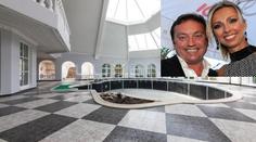 Foto interiéru: Takto žil podnikatel MOŤOVSKÝ. Víte, za kolik MILIONŮ vdova vilu prodává?