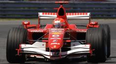 Speciální pocta pro Schumachera. Ferrari odhalilo lakování na domácí závod