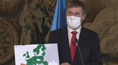 Ministr představil nový cestovatelský semafor. Je jednotný pro celou EU