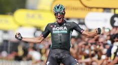 Dvanáctá etapa Tour de France patřila uprchlíkům. Zvítězil Nils Politt