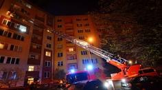 Tragédie v Ostravě: Jeden člověk uhořel, 46 hasiči evakuovali