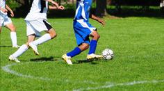 Skandál v mládežnickém fotbale. Tým chtěl ovlivnit zápas, soupeř to schytal