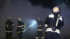 VIDEO: Po požáru ve Vsetíně našli hasiči v bytě mrtvého muže