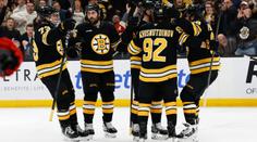 Česká show v Bostonu. Pastrňák přepisoval historii, Zacha má první hattrick