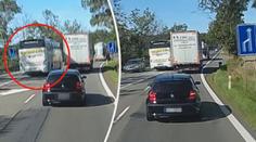 Řidič autobusu zuřivě předjížděl! Ze silnice málem vytlačil kamion