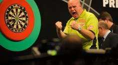 Skvělý obrat před domácími fandy! Van Gerwen udolal Taylora (VIDEO)