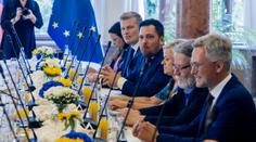 Velká analýza výkonnosti europoslanců. Podívejte se, kdo do práce skoro nechodí