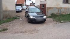 Mrtvola u školky: Kamarádi slibují pomstu, rodina podezřelého prchla