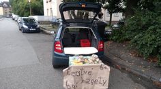 Muž na drogách prodával u školy bagety, neměl povolení ani řidičák