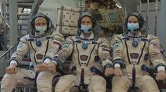 Trojice astronautů dorazila na vesmírnou stanici v rekordním čase