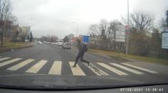 Na silnicích zemřelo letos už 93 chodců, stovky skončily v nemocnici