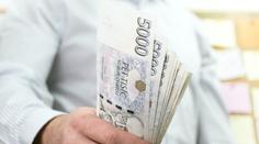 Řada lidí bude mít od ledna jinou výplatu. Kolik budete mít čistého? KALKULAČKA