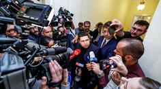Jsem dobrý táta, hájil se před soudem Babiš. Expremiér se neubránil slzám