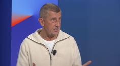 Slevy na jízdné pro seniory a studenty se asi nestihnou, přiznal Babiš