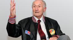 Smutná zpráva pro český hokej! V 97 letech zemřela legenda Zábrodský