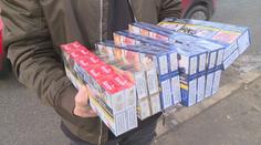 Vláda vybrala méně peněz za cigarety. Lidé je raději kupují v Polsku