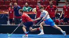 Čeští florbalisté přišli o mladého útočníka. Nahradí ho zkušený matador