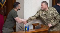 Zemětřesení v ukrajinské armádě. Zelenskyj se chce zbavit jejího velitele