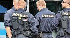 Policisté bez peněz? Nefunguje systém na výplatu mezd!