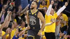 Curry se vrátil do sestavy a Golden State navýšili vedení v sérii!